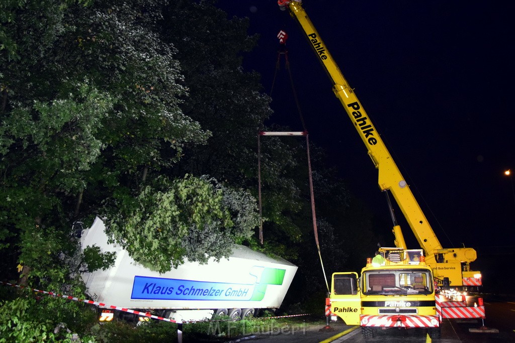 Schwerer VU A 3 Rich Oberhausen Hoehe AK Leverkusen P153.JPG - Miklos Laubert